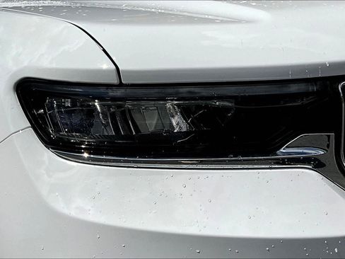 Used 2023 Jeep Grand Cherokee 4WD 4xe image 29