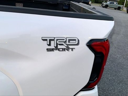 Used 2024 Toyota Tacoma TRD Sport RWD image 28