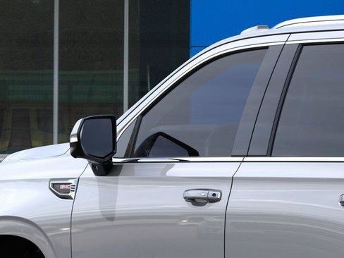 New 2026 GMC Yukon Elevation RWD image 12