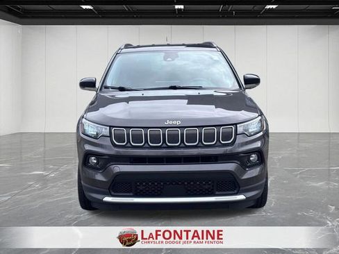 Used 2022 Jeep Compass Limited image 8