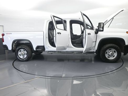 Used 2022 Chevrolet Silverado 2500 W/T w/ WT Convenience Package AWD/4WD image 66