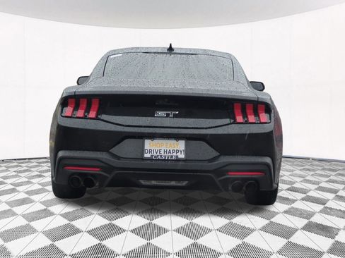 Used 2024 Ford Mustang GT image 5