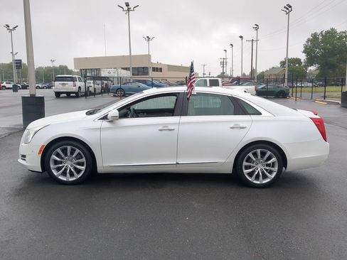 Certified 2016 Cadillac XTS Luxury w/ Driver Awareness Package FWD image 4