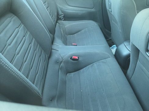 Used 2016 Ford Mustang GT RWD image 11