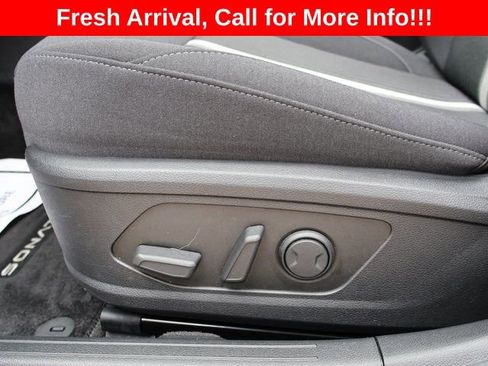 Used 2025 Hyundai Sonata SEL FWD image 39