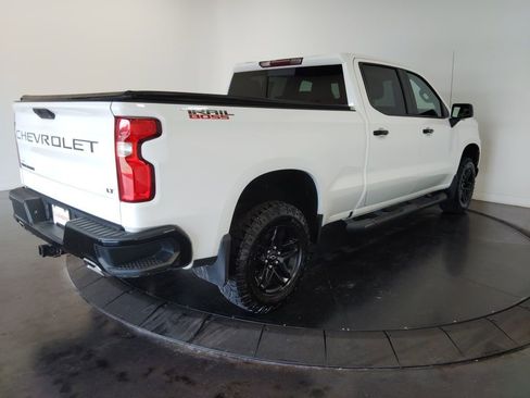 Used 2021 Chevrolet Silverado 1500 LT Trail Boss w/ Convenience Package II image 5