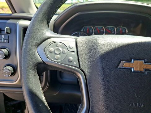 Used 2018 Chevrolet Silverado 1500 LTZ Z71 w/ LTZ Plus Package AWD/4WD image 17