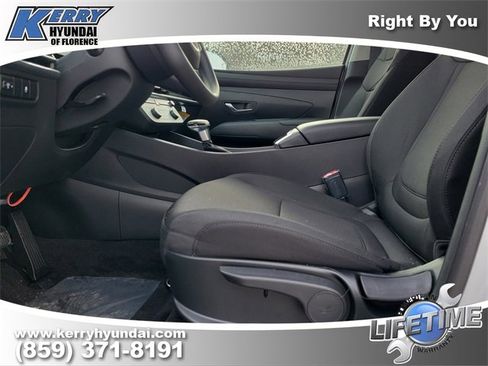 New 2026 Hyundai Tucson SE image 16