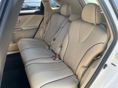 Used 2015 Toyota Venza XLE w/ XLE Premium Package FWD image 18