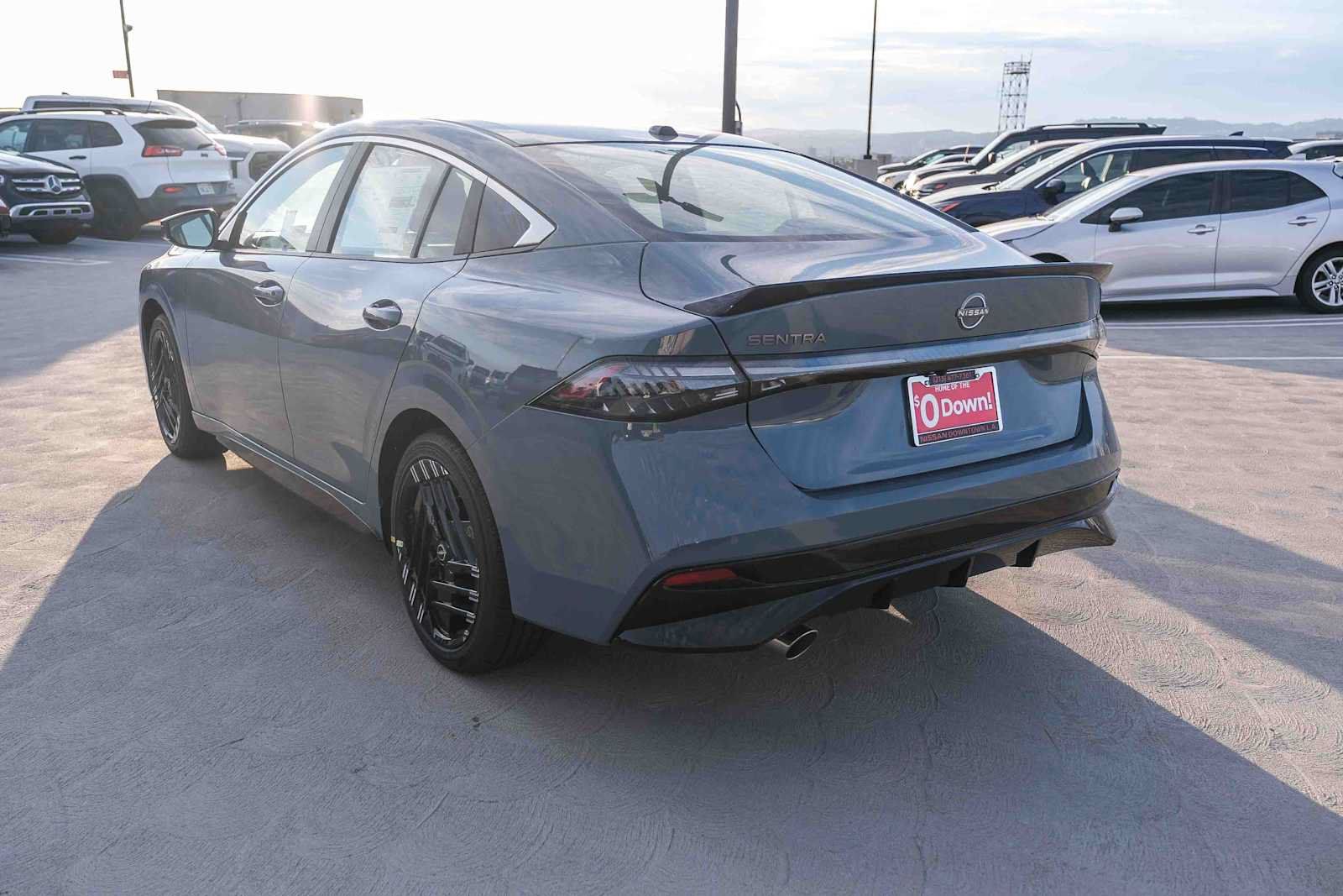 New 2027 Nissan Sentra SR w/ Floor Mat Package FWD image 6