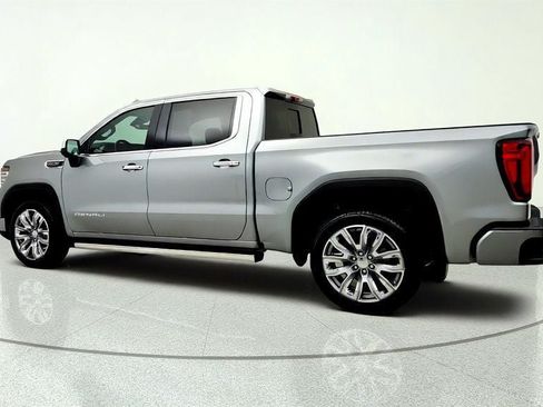 Used 2023 GMC Sierra 1500 Denali AWD/4WD image 7