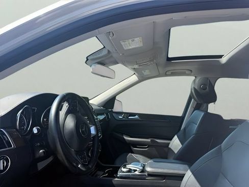 Used 2017 Mercedes-Benz GLS 450 4MATIC image 17