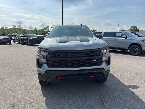 New 2026 Chevrolet Silverado 1500 Custom Trail Boss AWD/4WD image 9