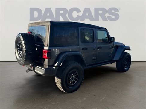 Used 2022 Jeep Wrangler Unlimited Rubicon w/ Xtreme Recon 35" Tire Package image 7