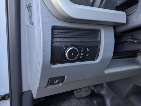 New 2026 Ford F550 4x4 Supercab Super Duty image 15