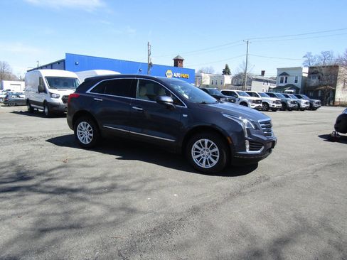 Used 2019 Cadillac XT5 AWD image 40