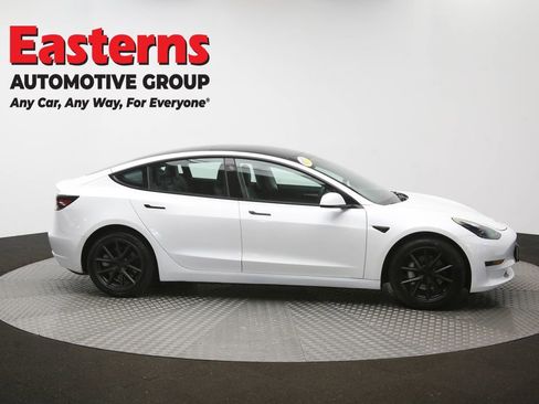 Used 2023 Tesla Model 3 Standard Range RWD image 40