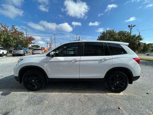 Used 2023 Honda Passport EX-L image 4