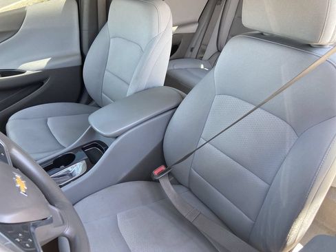 Used 2019 Chevrolet Malibu LS FWD image 14