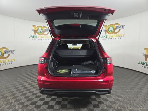 New 2026 Mitsubishi Outlander ES image 30