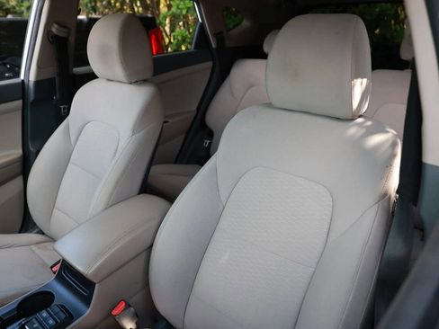 Used 2021 Hyundai Tucson Value w/ Cargo Package image 32