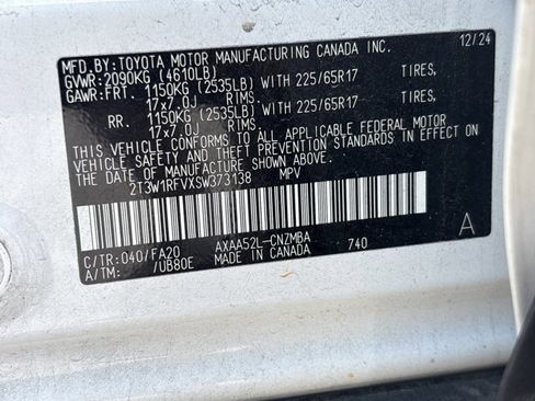 Used 2025 Toyota RAV4 XLE FWD image 27