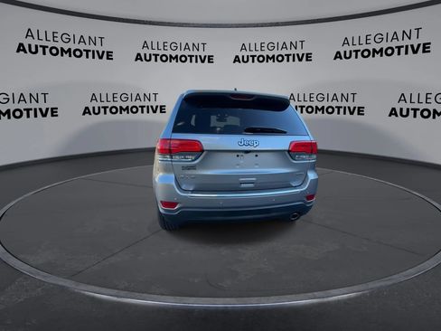 Used 2017 Jeep Grand Cherokee Limited w/ Luxury Group II AWD/4WD image 8