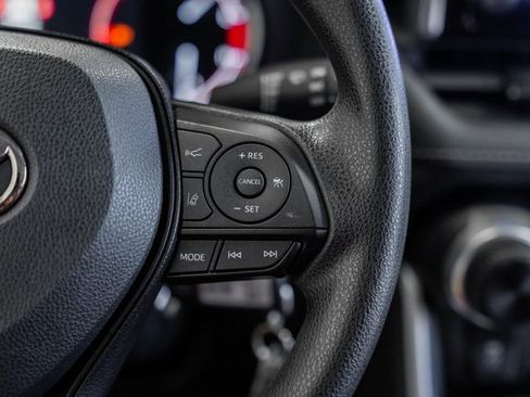 Used 2023 Toyota RAV4 LE image 22