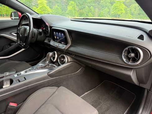 Used 2021 Chevrolet Camaro SS RWD image 24