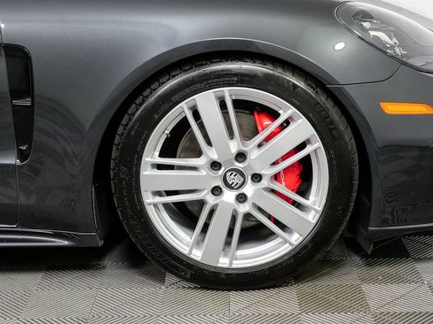 Certified 2023 Porsche Panamera 4S AWD/4WD image 39