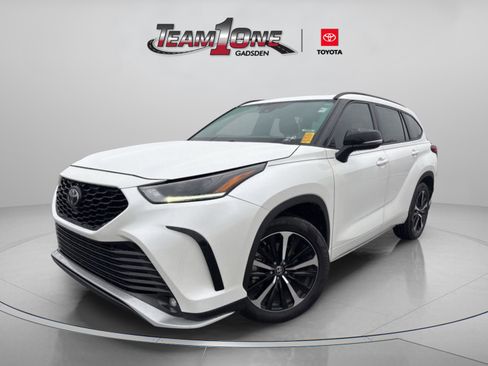 Used 2021 Toyota Highlander XSE image 5