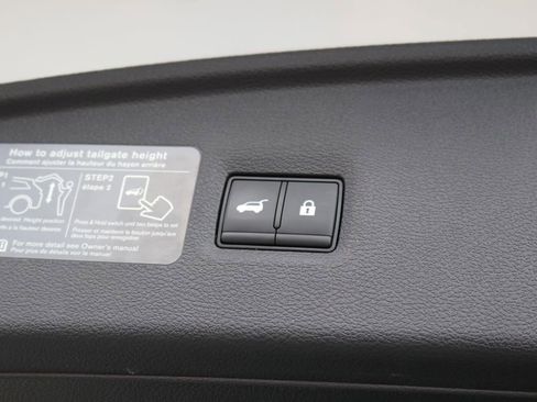 Certified 2025 INFINITI QX55 Essential image 28