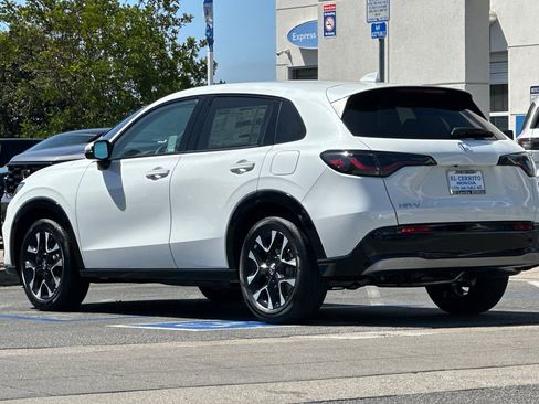 New 2026 Honda HR-V EX-L image 5