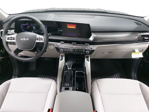 New 2025 Kia Telluride S image 9