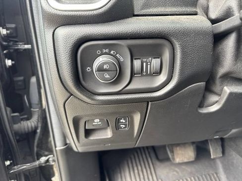 Used 2019 RAM 1500 Big Horn AWD/4WD image 20