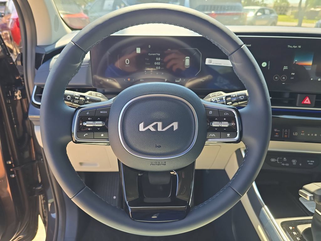 New 2026 Kia Carnival SX Prestige FWD image 30