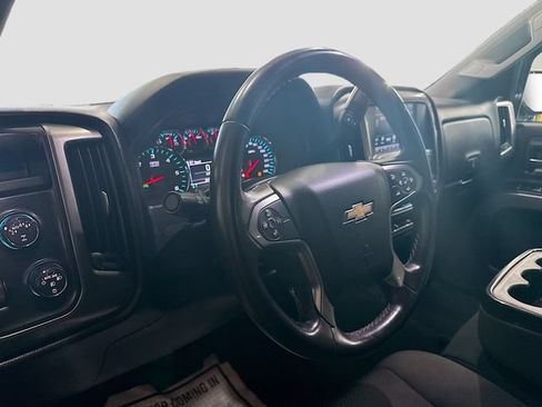 Used 2018 Chevrolet Silverado 1500 LT w/ All Star Edition AWD/4WD image 10