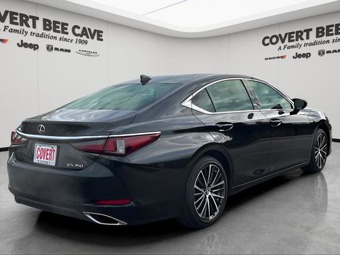 Used 2024 Lexus ES 350 w/ Premium Package image 9