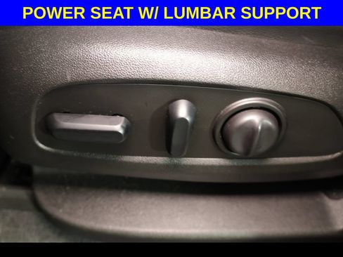 Used 2018 Chevrolet Traverse LT AWD/4WD image 6