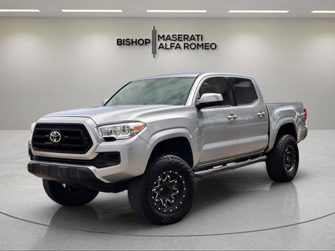 Used 2020 Toyota Tacoma SR w/ SR Convenience Package RWD image 2
