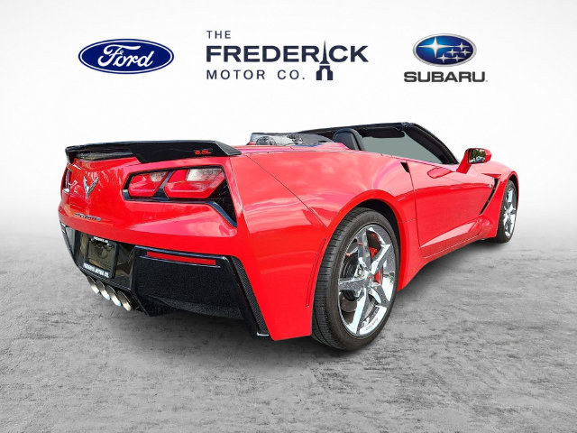 Used 2015 Chevrolet Corvette Stingray Convertible w/ 3LT Preferred Equipment Group RWD image 4