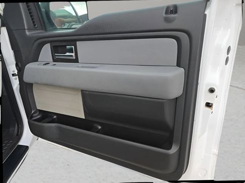 Used 2014 Ford F150 XL w/ XL Plus Package AWD/4WD image 18