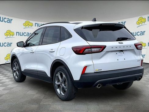 Used 2025 Ford Escape ST-Line Select AWD/4WD image 4