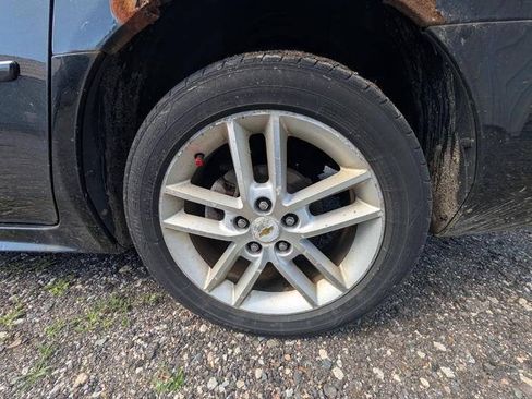 Used 2012 Chevrolet Impala LTZ FWD image 14