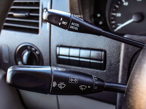 Used 2017 Mercedes-Benz Sprinter 144 Cargo image 23