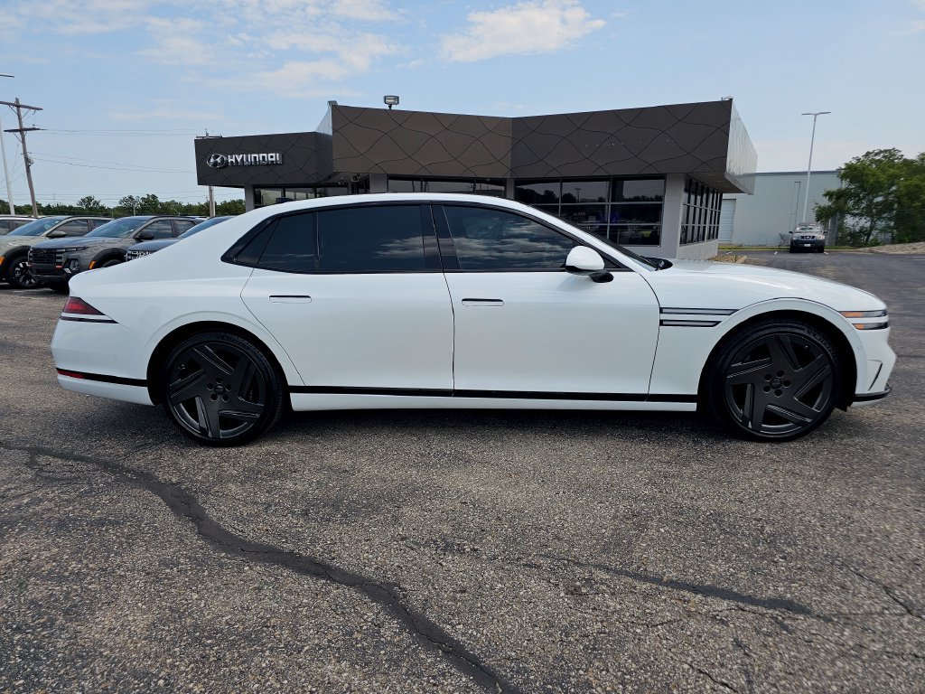 Used 2026 Genesis G90 3.5T Prestige AWD/4WD image 9