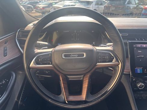 Used 2023 Jeep Grand Cherokee L Summit w/ Advanced Protech Group IV AWD/4WD image 26