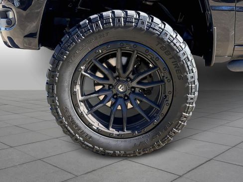 Used 2019 RAM 1500 Sport w/ Level 2 Equipment Group image 11