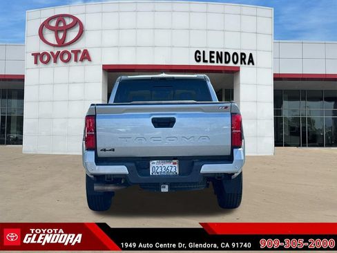 Certified 2024 Toyota Tacoma TRD Sport w/ TRD Sport Upgrade Package AWD/4WD image 9