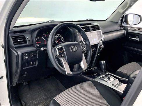 Used 2022 Toyota 4Runner SR5 RWD image 16